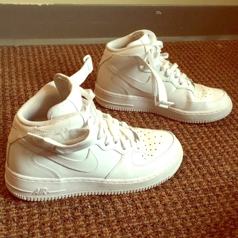 Nike Air Force 1 Mid